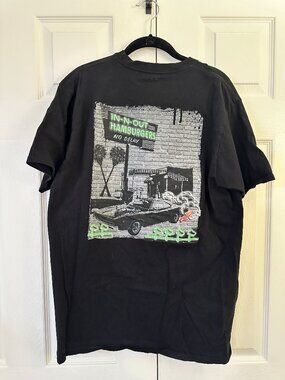 In-N-Out Burger CA Classic T-Shirt Muscle Car Size L